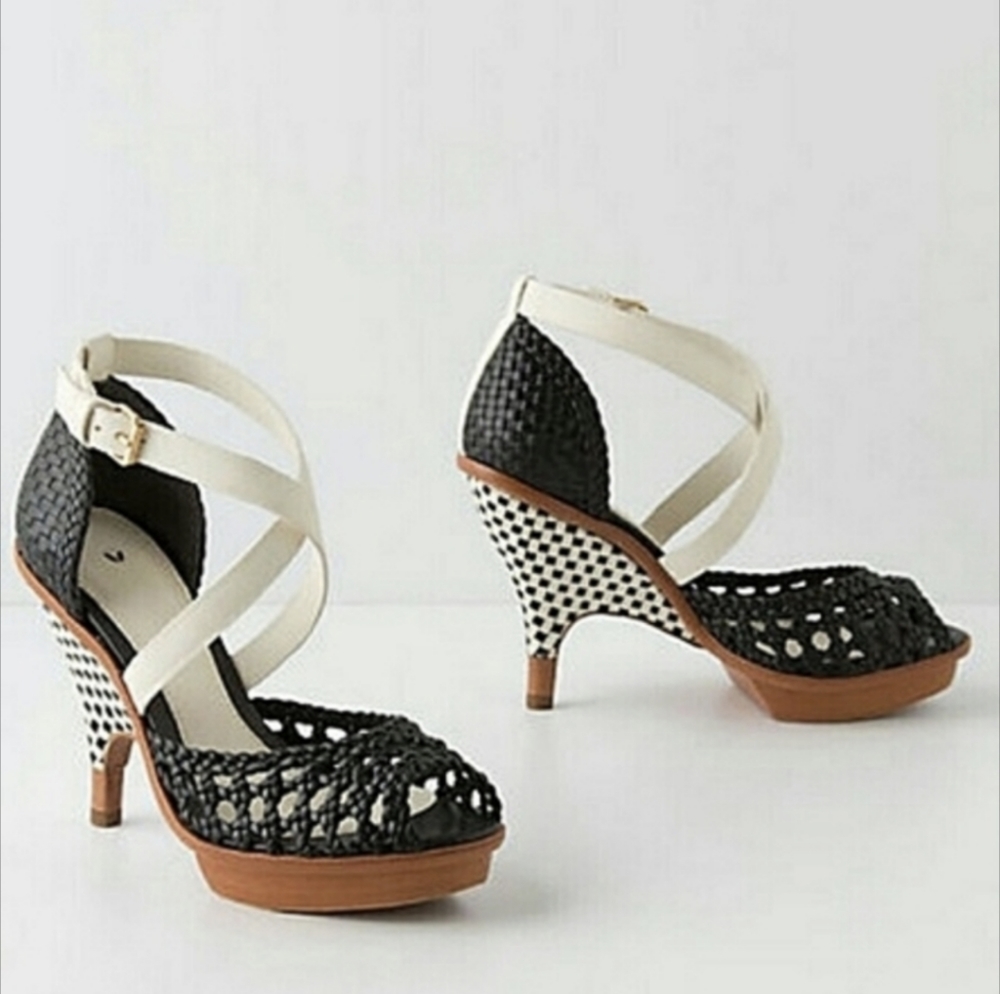 Ikia Platforms by Leifsdottir (Anthropologie) EUC 37